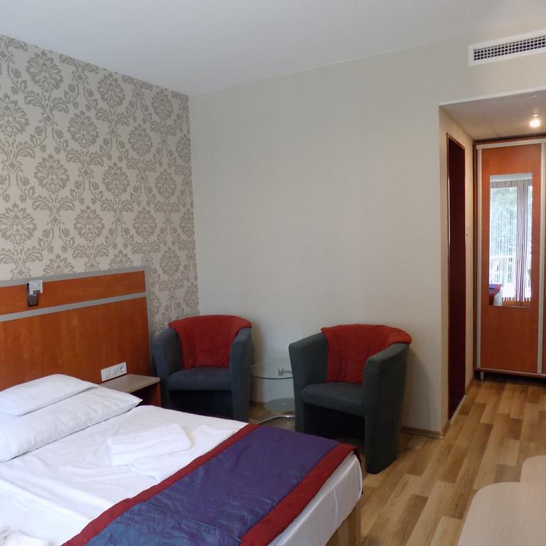 Fortuna Hotel Miskolc Ngoại thất bức ảnh